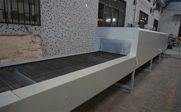 網帶式烘箱發貨